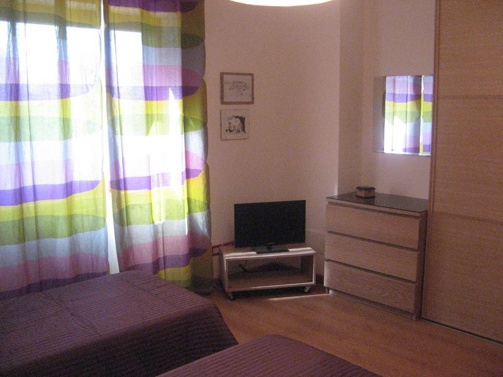 לינה וארוחת בוקר צ'רבטרי Casale Del Tiglio חדר תמונה